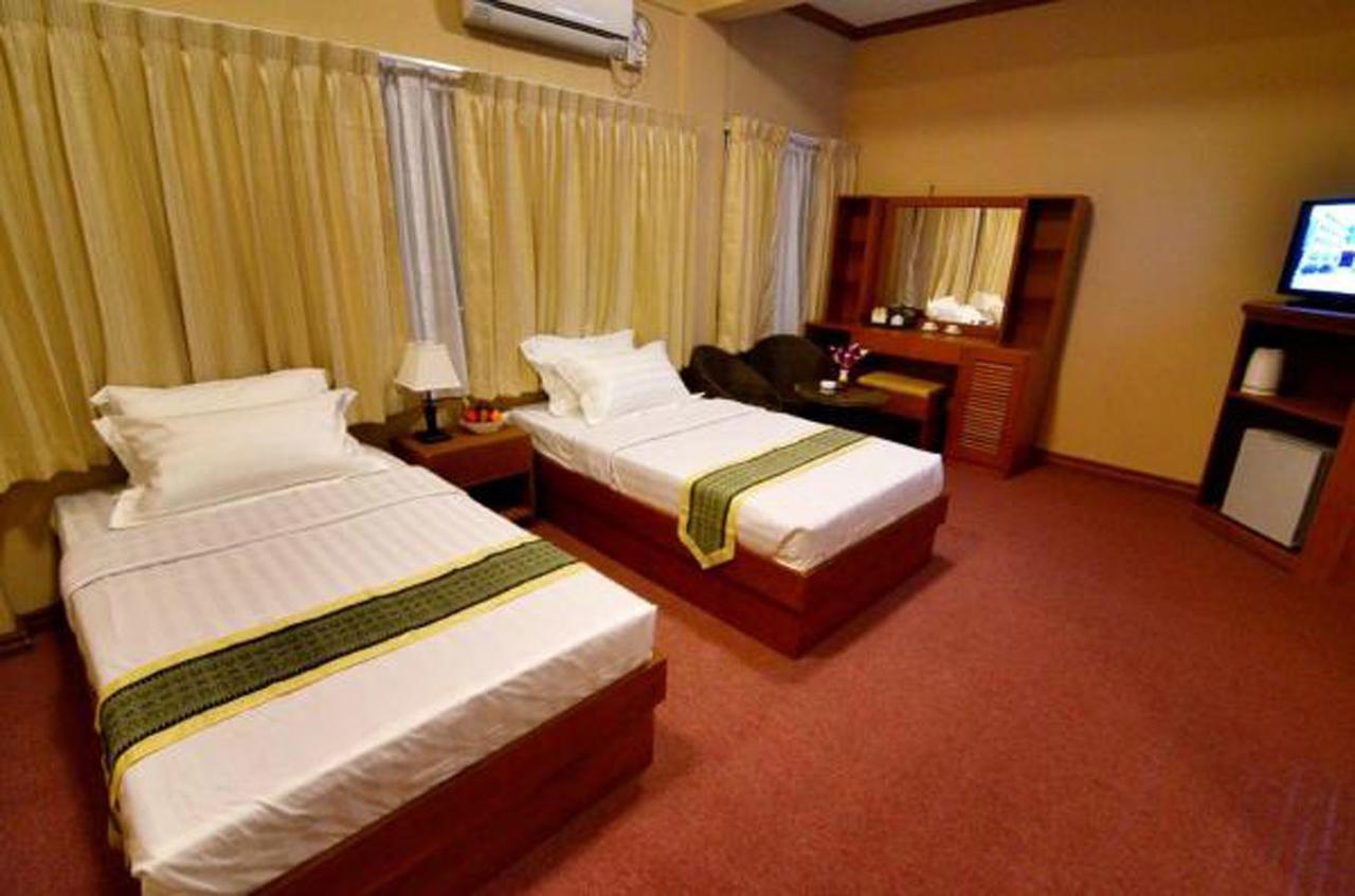 Kyi Tin Hotel Мандалай Екстер'єр фото