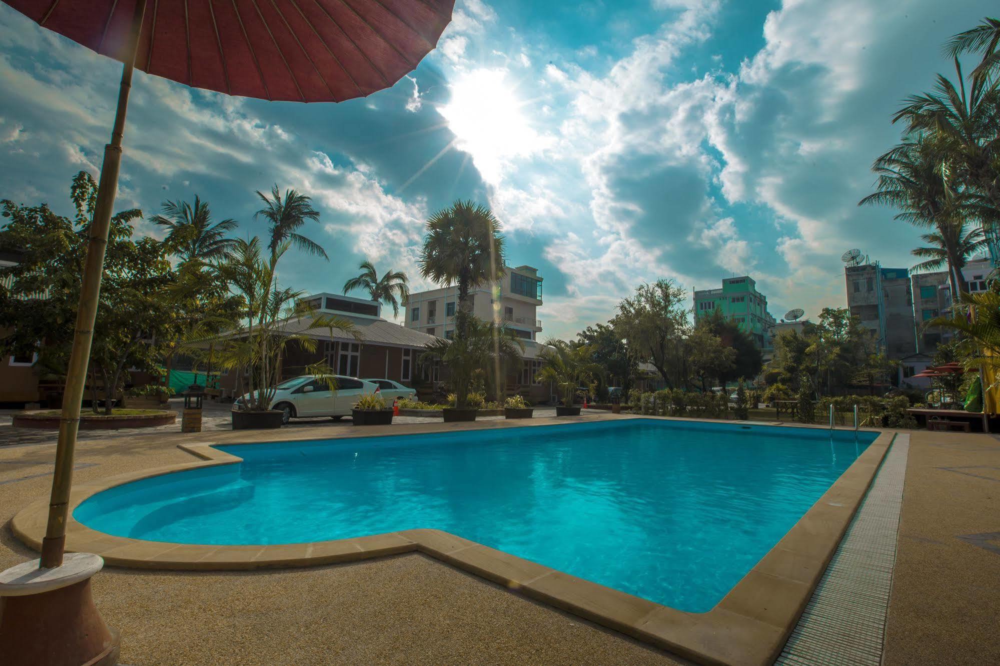 Kyi Tin Hotel Мандалай Екстер'єр фото